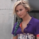 Demi_Lovato_on_the_set_of_her_Teen_Vogue_cover_shoot_28720p29_2769.jpg