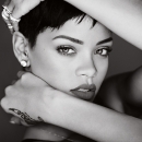 Rihanna_28229~9.jpg